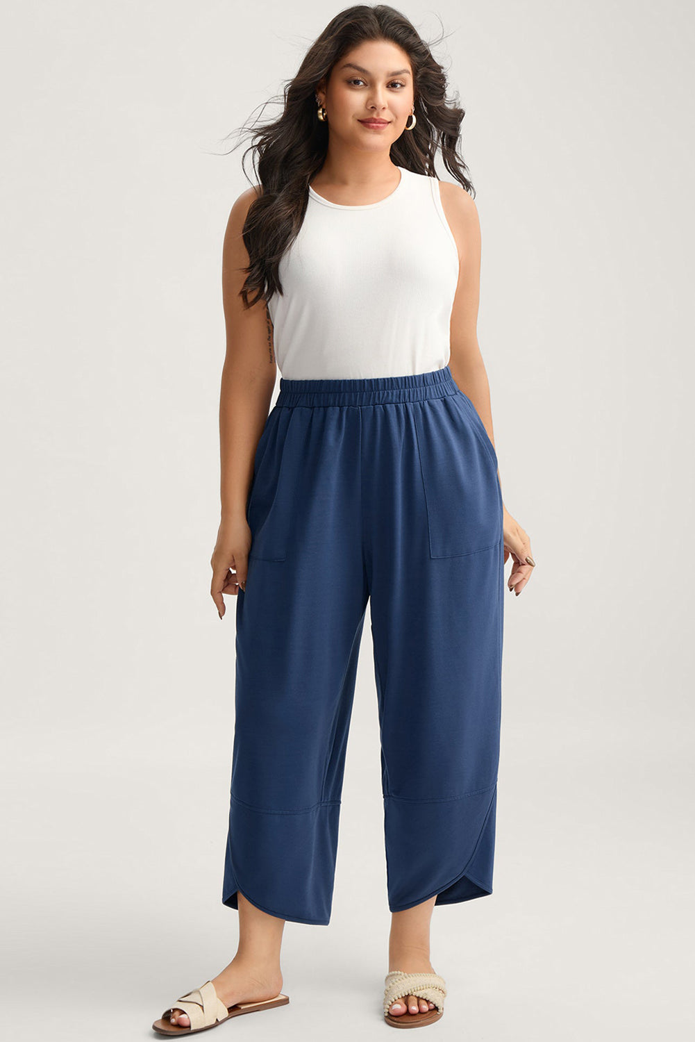 Black Plus Size Elastic Waist Asymmetrical Hem Loose Capris Pants